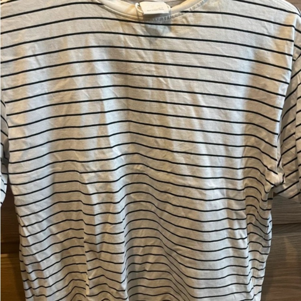 Zara White T-Shirt with Black Horizontal Stripes